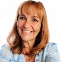 Laetitia DELAVEAU
